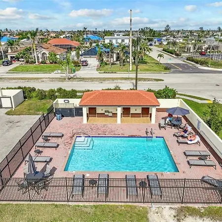 Luxury Oasis - Pool, Bbq, Patio - Cape Coral, Florida Apartamento Exterior foto