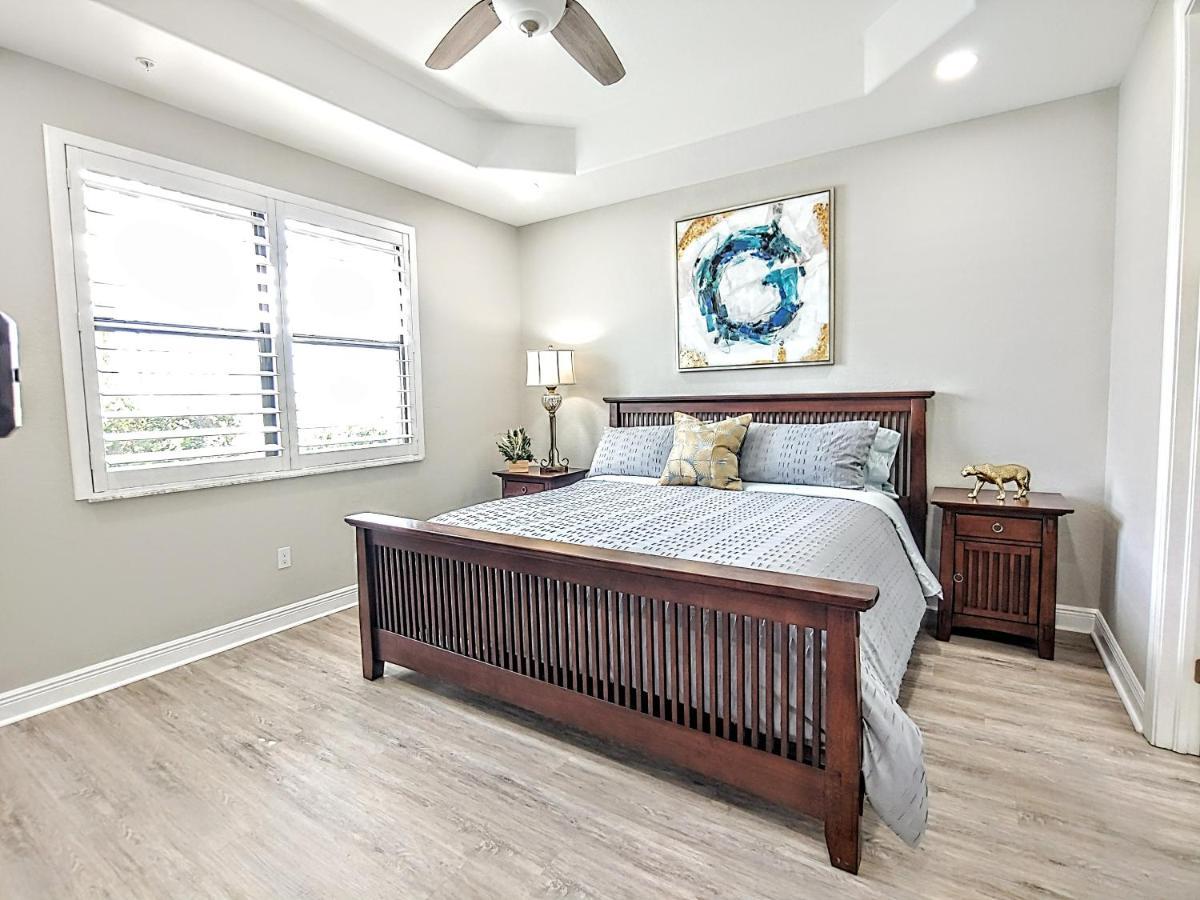 Luxury Oasis - Pool, Bbq, Patio - Cape Coral, Florida Appartement Cape Coral